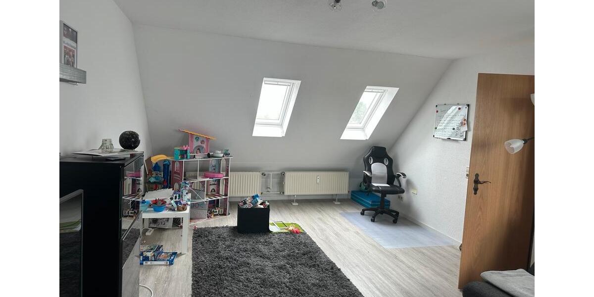 Dachgeschoßwohnung Liederbach am Taunus - 2 Zimmer, 55 m&sup2;, 830&euro; | Angebot:26416266