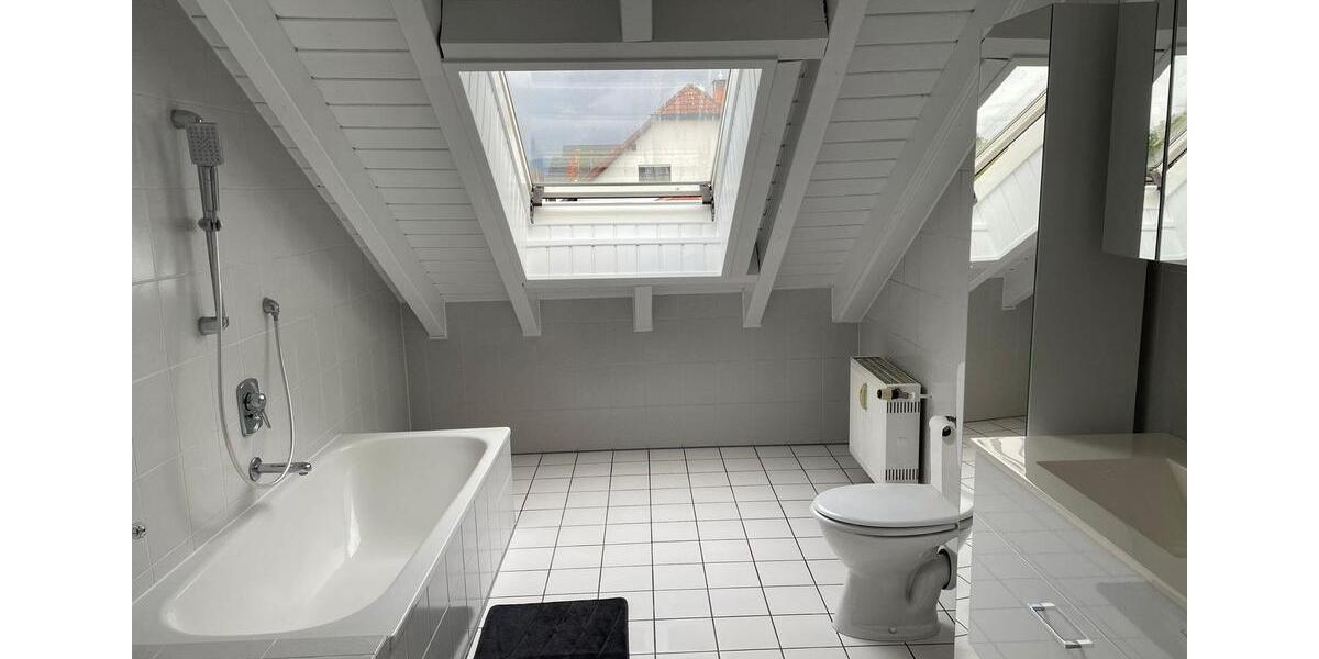 Dachgeschoßwohnung Karlstein am Main - 3.5 Zimmer, 115 m&sup2;, 1.090&euro; | Angebot:26406765