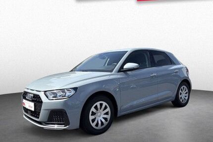 Audi A1 4.350 km 22.839 &euro; Offenbach am Main 63071