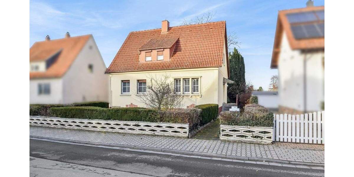Einfamilienhaus Dieburg - 6 Zimmer, 168 m&sup2;, 590.000&euro; | Angebot:25696252