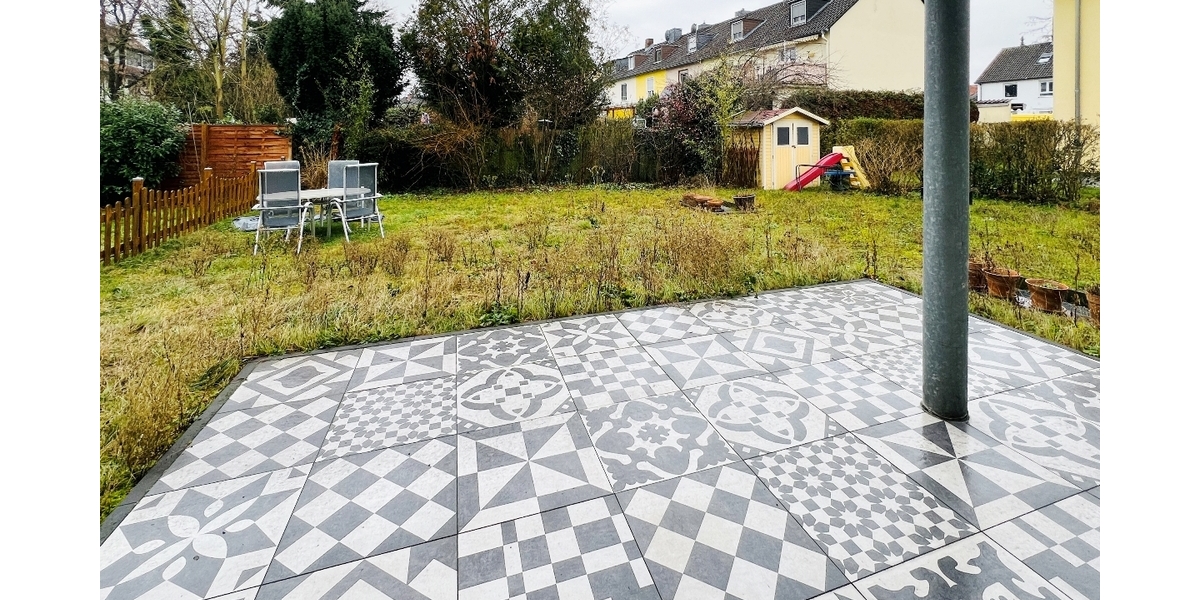 Neu-Isenburg: Großzügige 4-Zimmer-Wohnung mit Terrasse und eigenem Garten! 4 zimmer