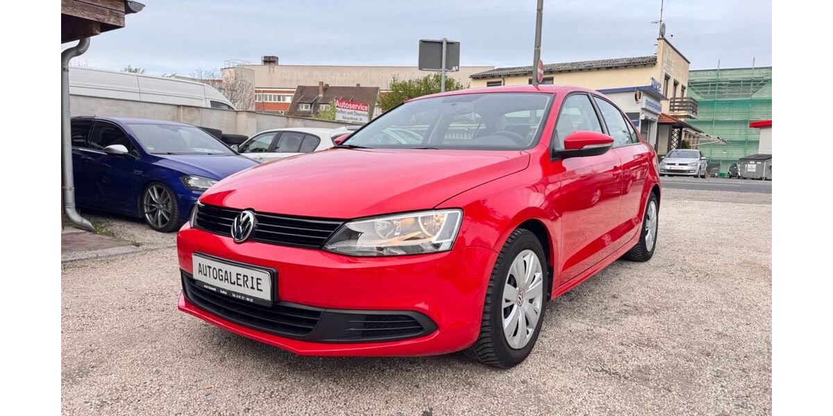 VW Jetta 31.000 km 7.300 &euro; Frankfurt am Main 60489