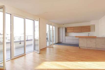 Wohnung Offenbach Hafen - 3 Zimmer, 98 m&sup2;, 1.450&euro; | Angebot:27040606