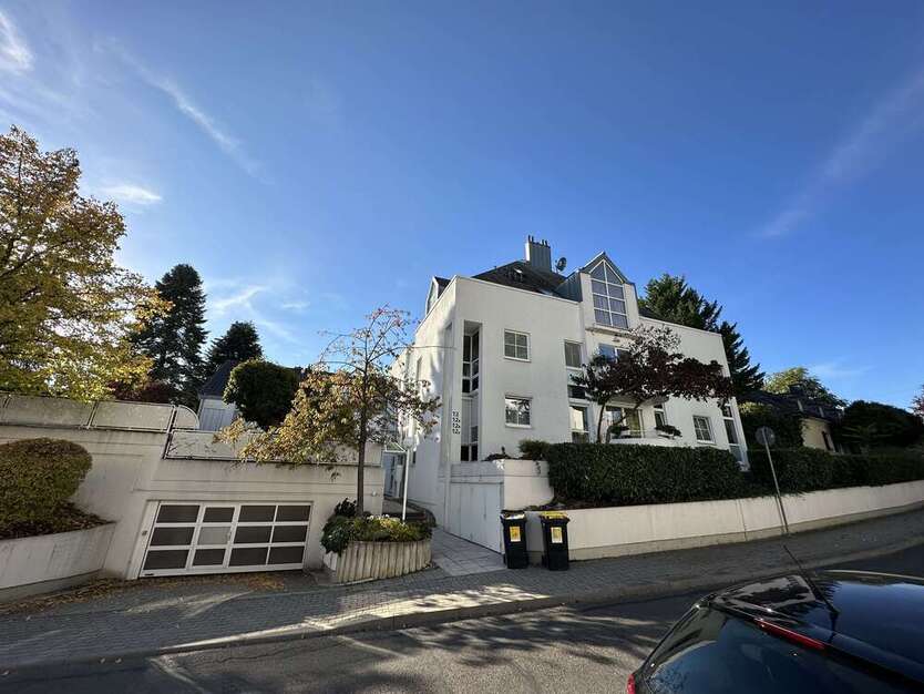 Wohnung zum Mieten in Wiesbaden 1.290 € 103 m²