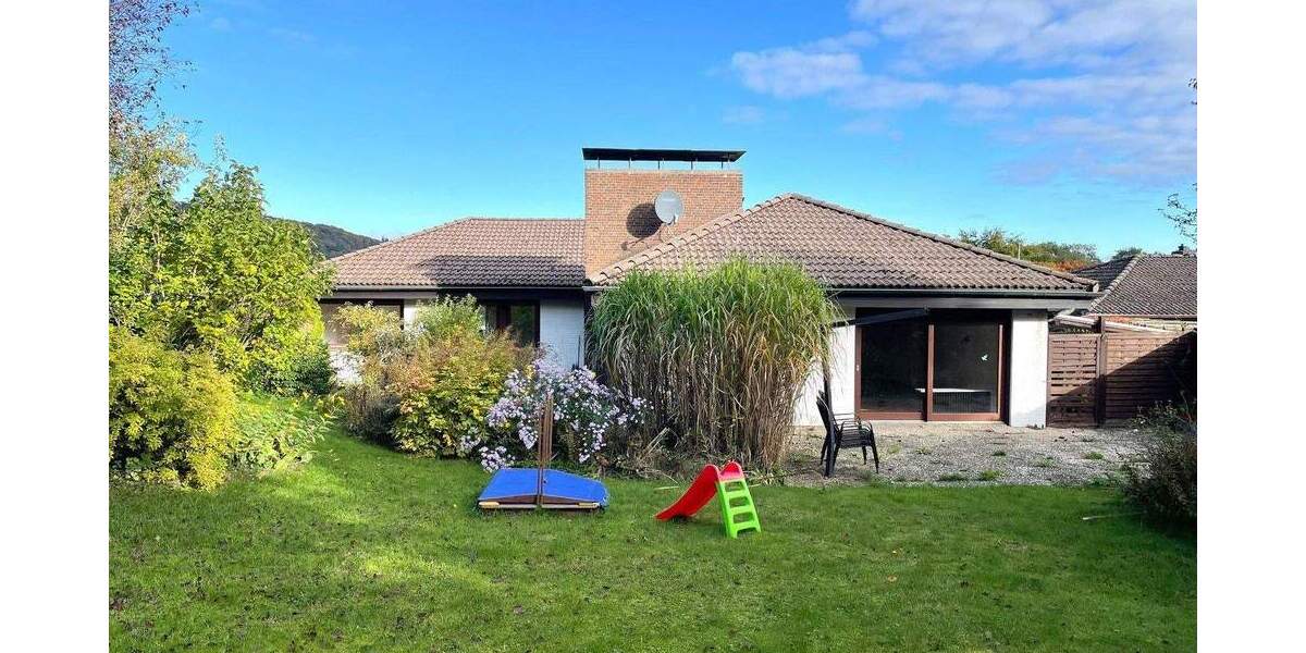 Einfamilienhaus Wiesbaden Naurod - 6 Zimmer, 228 m&sup2;, 1.150.000&euro; | Angebot:25399662