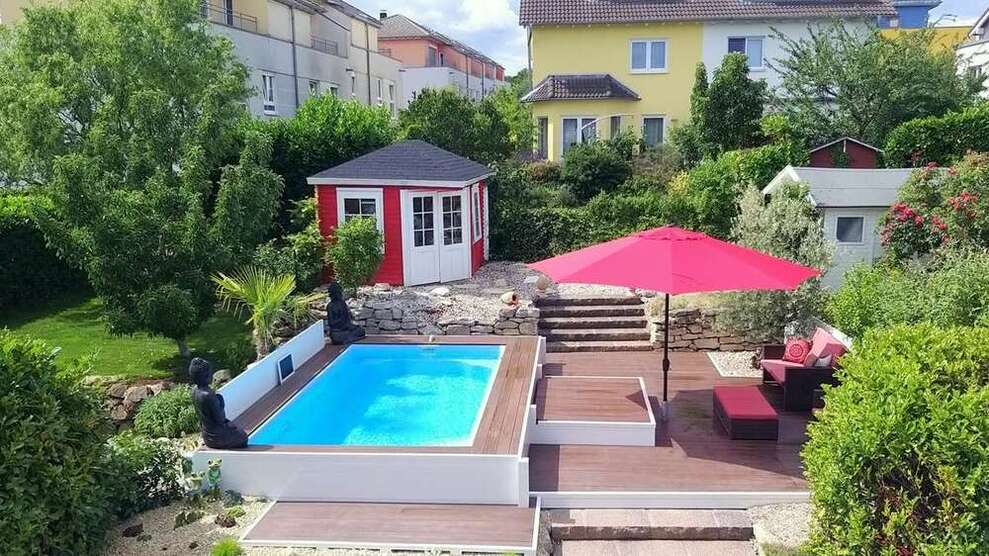 Haus zum Mieten in Wiesbaden Freudenberg 3.200 € 187 m²