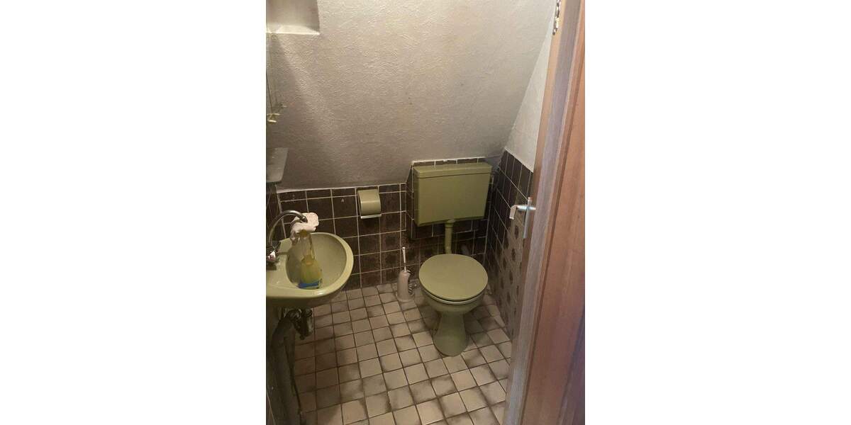 Doppelhaushälfte Frankfurt Harheim - 7 Zimmer, 170 m&sup2;, 690.000&euro; | Angebot:25820766