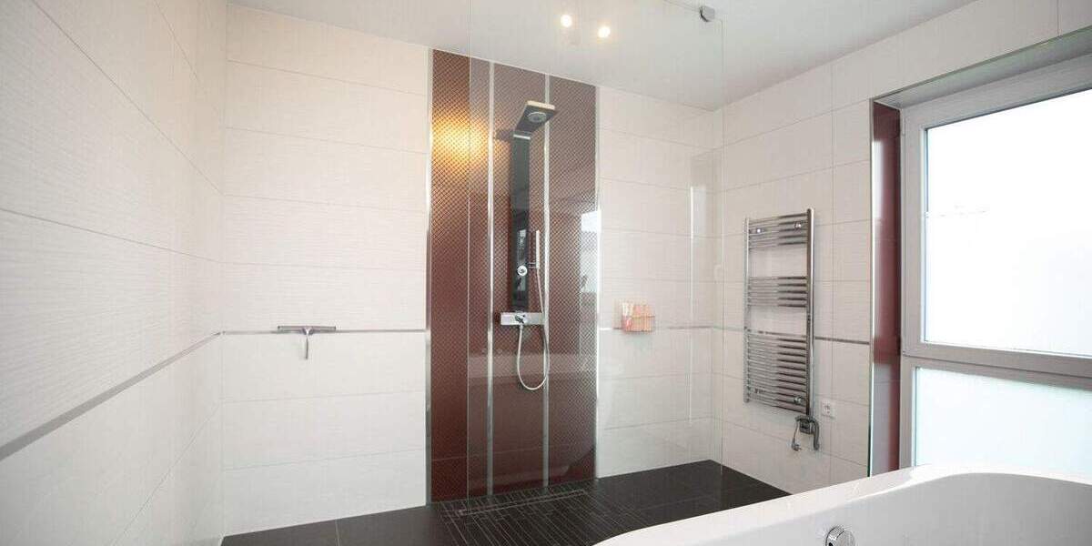 Einfamilienhaus Egelsbach - 6 Zimmer, 216 m&sup2;, 1.099.000&euro; | Angebot:25742876