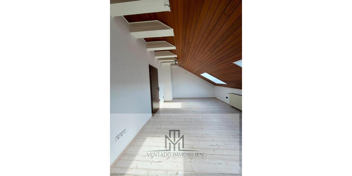 Doppelhaushälfte Rosbach vor der Höhe - 6 Zimmer, 170 m&sup2;, 2.000&euro; | Angebot:23902594