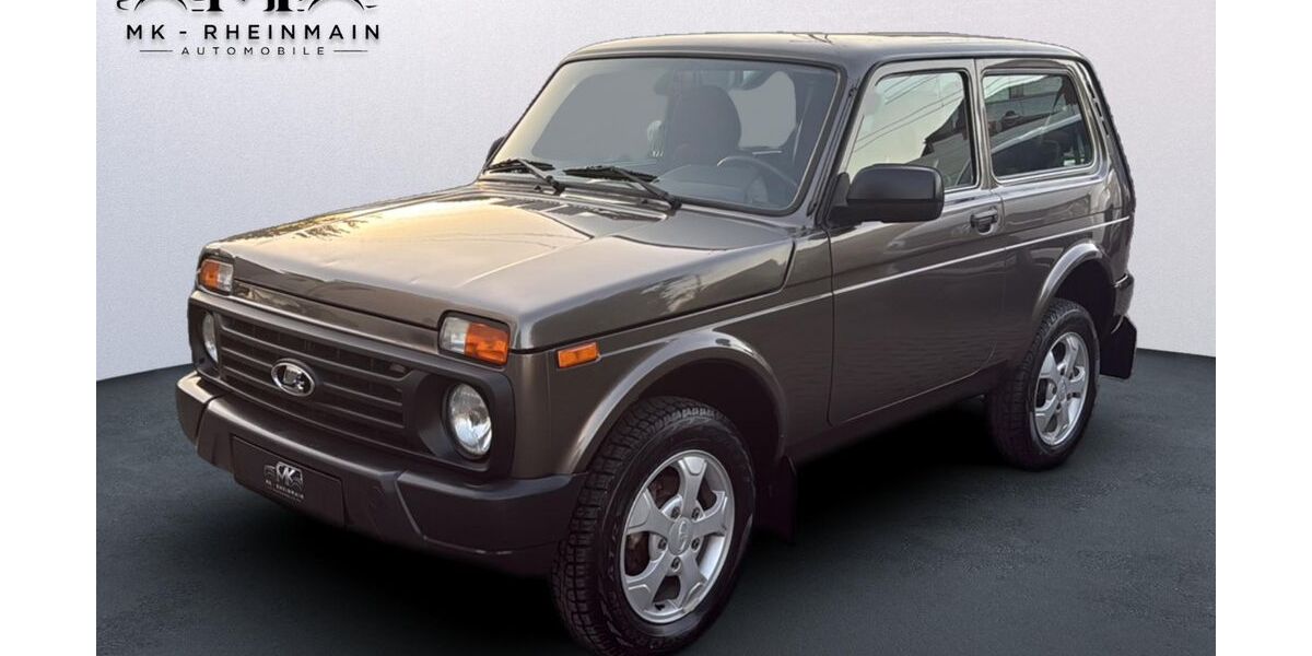 Lada Urban 19.000 km 14.900 &euro; Hochheim am Main 65239