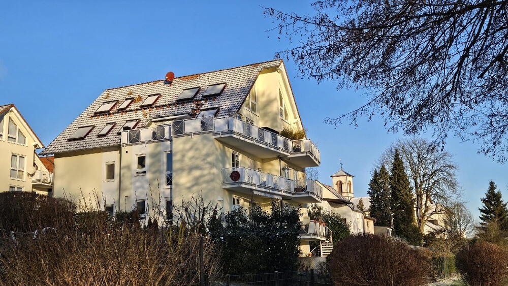 albero:) Penthouse-Feeling direkt am Main 3 zimmer