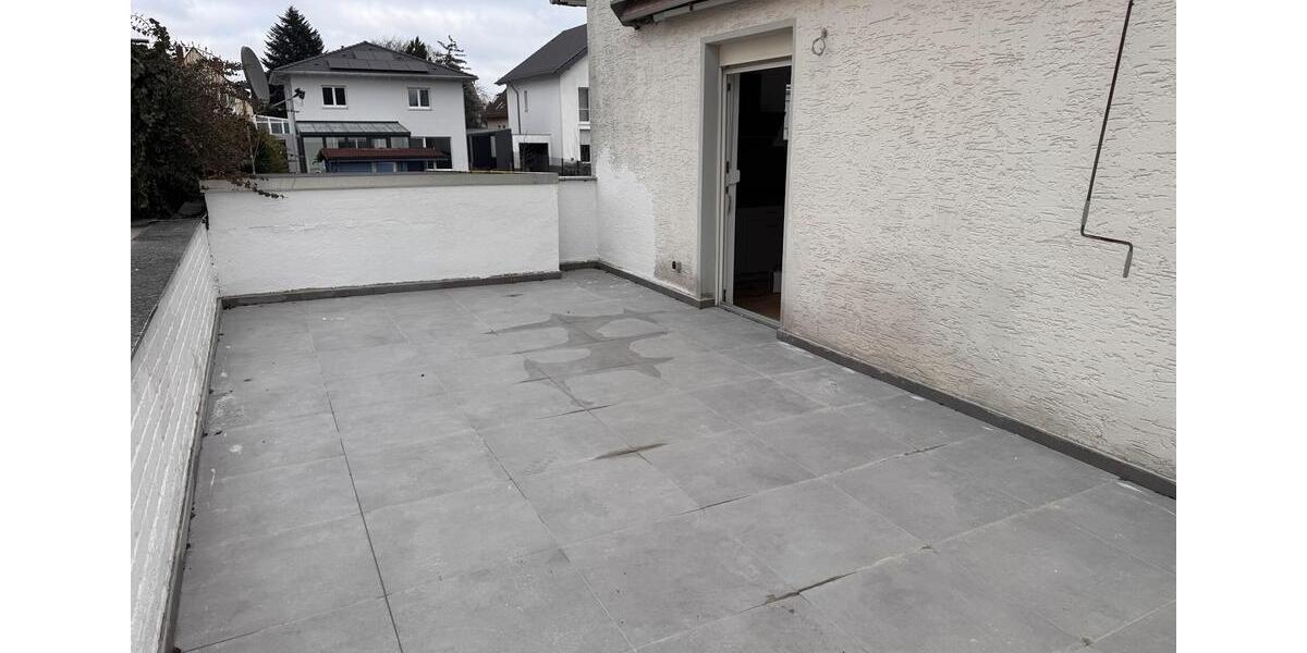 Mehrfamilienhaus, Wohnhaus Oberursel (Taunus) - 7 Zimmer, 156 m&sup2;, 2.500&euro; | Angebot:25329092