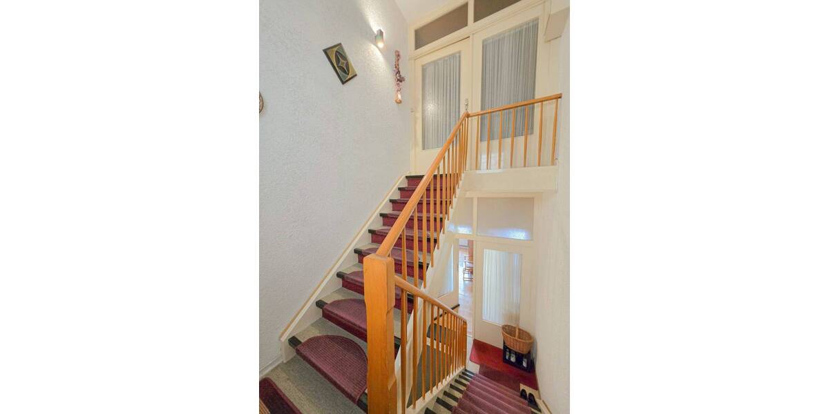 Mehrfamilienhaus, Wohnhaus Obertshausen - 9 Zimmer, 260 m&sup2;, 669.000&euro; | Angebot:26910519