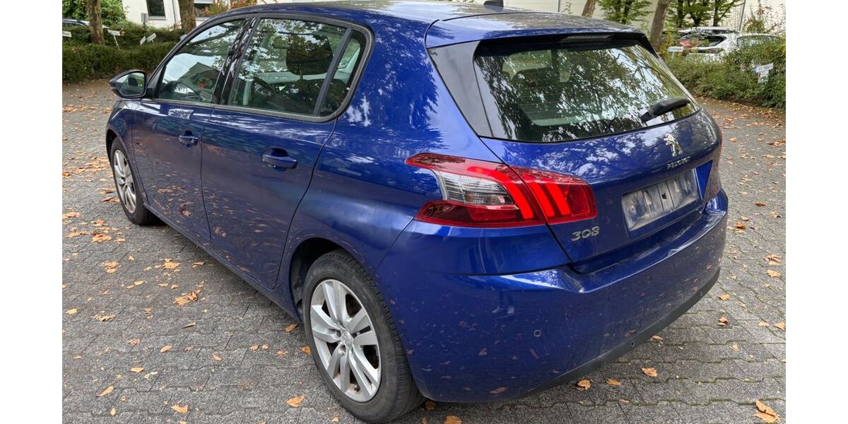 Peugeot 308 284.984 km 4.998 &euro; Hofheim am Taunus 65719