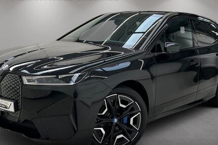 BMW iX 23.560 km 52.480 € Dreieich-Sprendlingen 63303