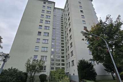 Wohnung zum Kaufen in Neu - Isenburg 299.000 € 93 m² 4 zimmer