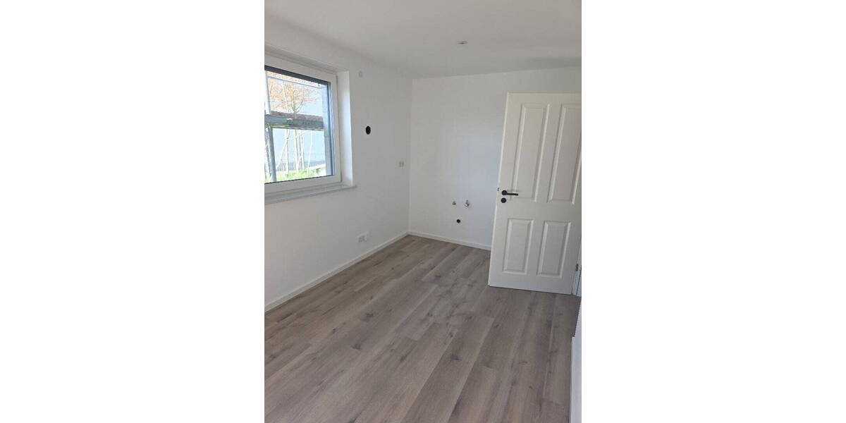 Etagenwohnung Eschborn - 5 Zimmer, 133 m&sup2;, 1.850&euro; | Angebot:26804274