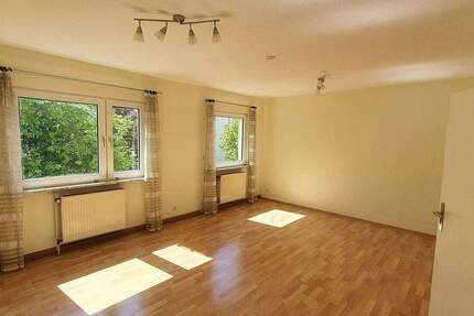 Helle 3-4-Zimmer-Wohnung in Frankfurt Höchst, renoviert, provisionsfrei, Erbpacht 3 zimmer