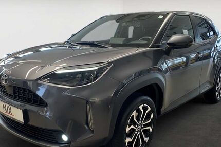 Toyota Yaris Cross 25.207 km 25.550 &euro; Frankfurt 60314