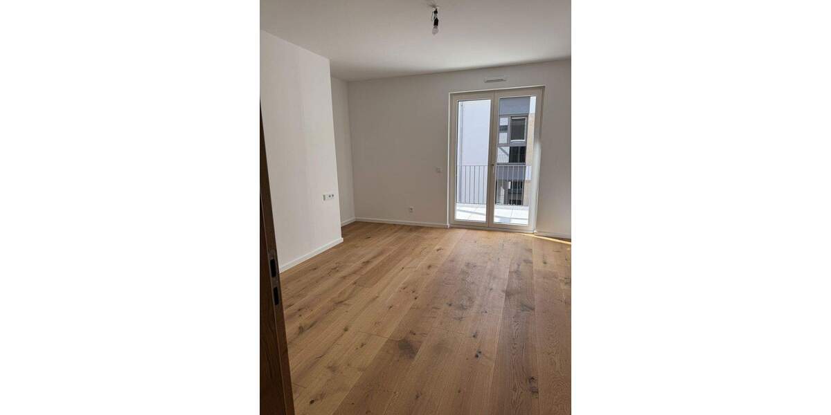 Etagenwohnung Dreieich Buchschlag - 3 Zimmer, 115 m&sup2;, 2.300&euro; | Angebot:25498544
