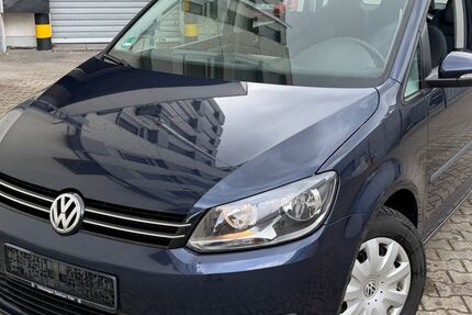 VW Touran 189.999 km 6.666 &euro; Frankfurt am Main 65933