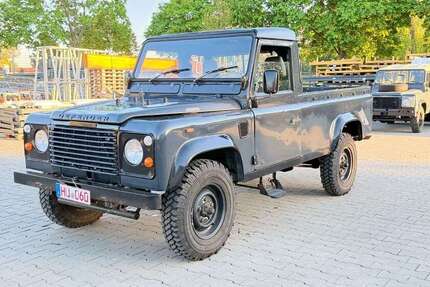 Land Rover Defender 113.000 km 24.999 &euro; Hanau 63457