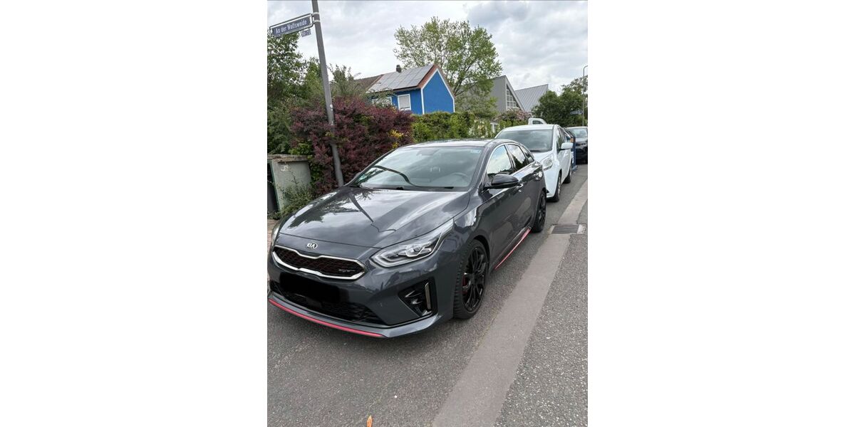 Kia pro ceed / ProCeed 108.000 km 19.000 &euro; Frankfurt 60435