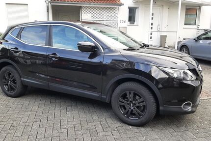 Nissan Qashqai 65.000 km 14.800 € Rosbach 61191