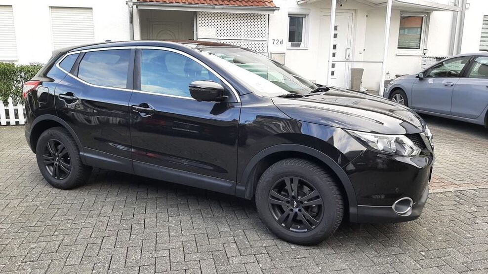 Nissan Qashqai 65.000 km 14.800 € Rosbach 61191