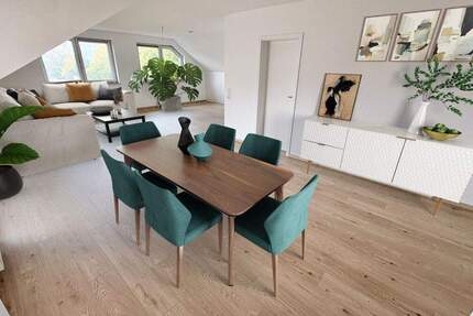 NEU RENOVIERT! SCHICKE 3 ZW, Tageslicht-Bad, G-WC, Dachterrasse 3 zimmer