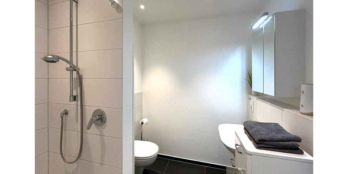 Einfamilienhaus Frankfurt am Main Niederrad - 2 Zimmer, 39 m&sup2;, 1.695&euro; | Angebot:17040101