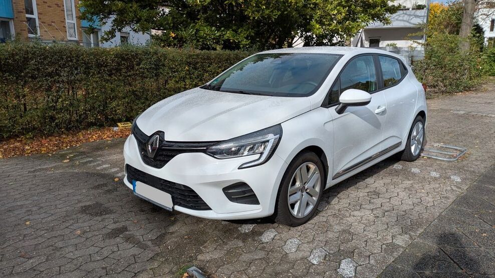Renault Clio 94.000 km 11.300 € Darmstadt 64295
