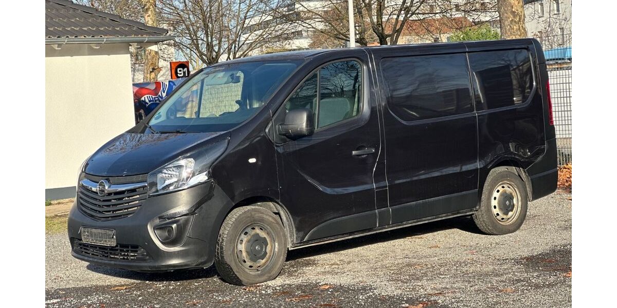 Opel Vivaro 203.000 km 7.990 € Darmstadt 64293