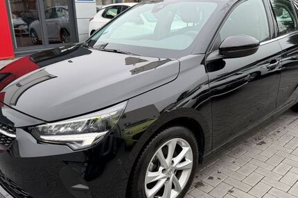 Opel Corsa 11.300 km 14.599 &euro; FRANKFURT AM MAIN 60488