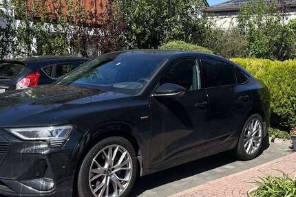 Audi e-tron 25.321 km 34.000 € Raunheim 65479