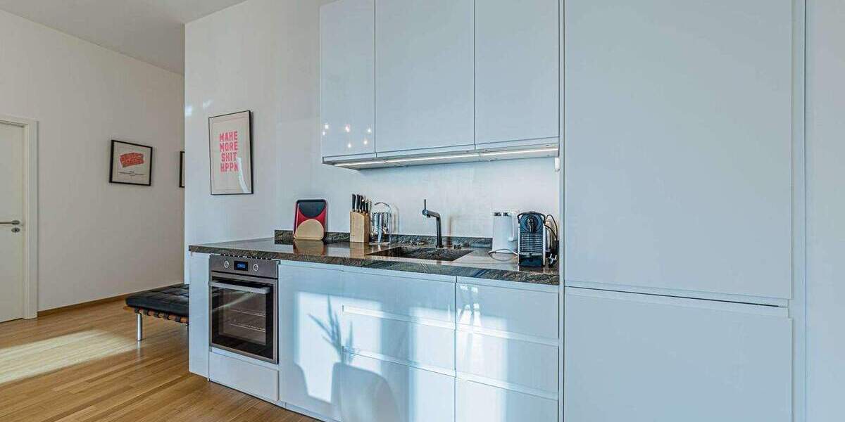 Etagenwohnung Frankfurt am Main Bahnhofsviertel - 2 Zimmer, 70 m&sup2;, 1.690&euro; | Angebot:25661874