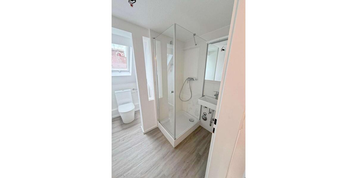 Dachgeschoßwohnung Frankfurt am Main Bonames - 2 Zimmer, 64 m&sup2;, 730&euro; | Angebot:25870896