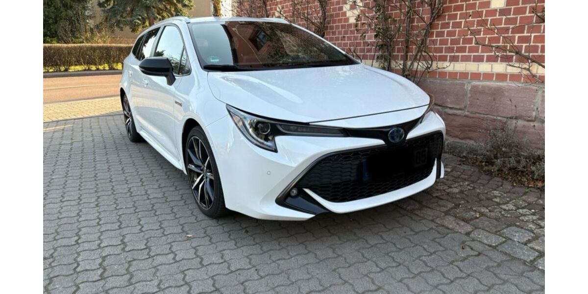 Toyota Corolla 35.000 km 17.000 &euro; Kelkheim 65779