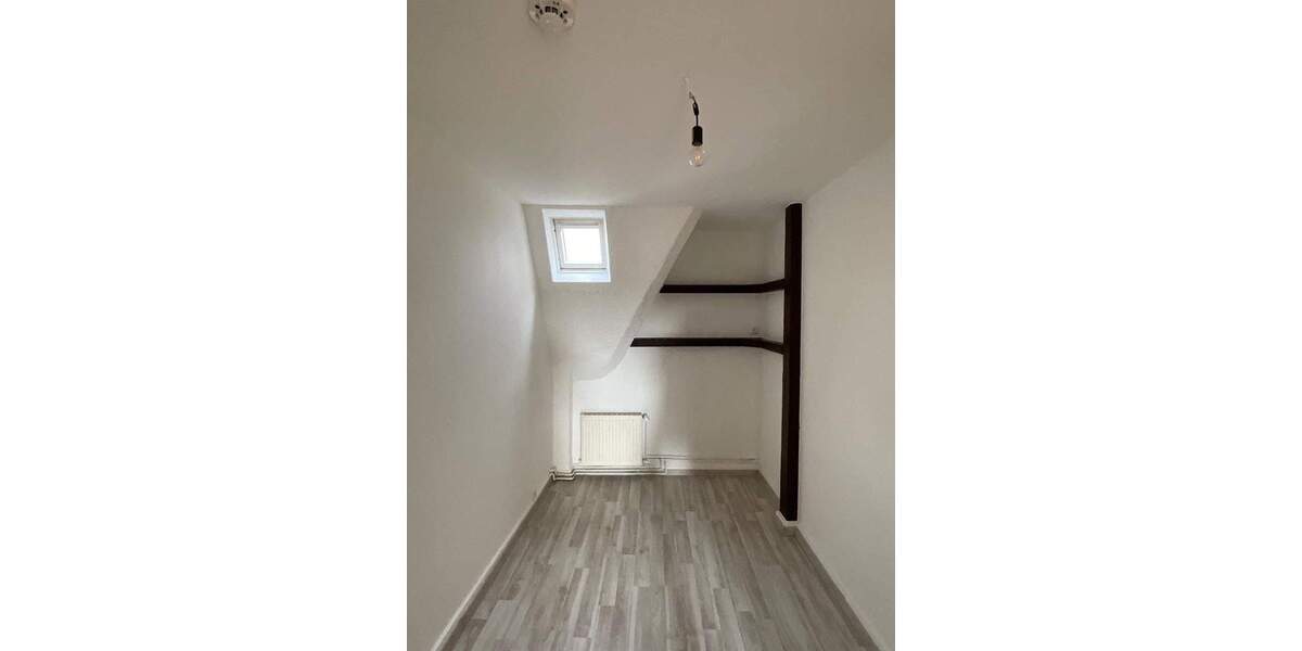 WG-Wohnung mit 4 Zimmern & 109 m² - Zentrale Lage in Offenbach am Main 4 zimmer