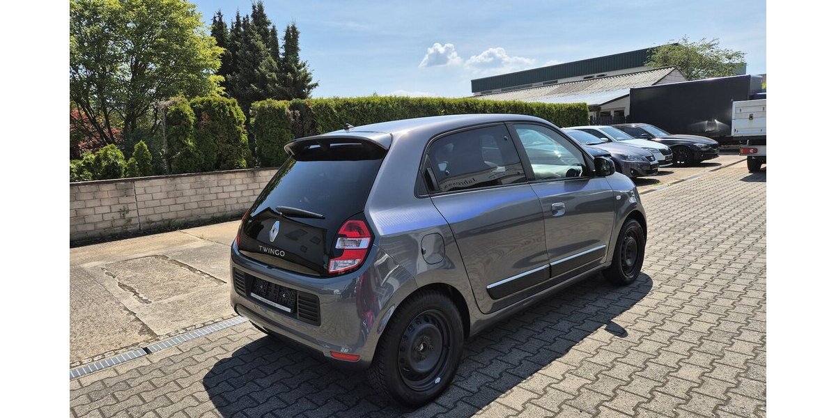 Renault Twingo Cosmic, Klima, Automatik, Sitzheizung, Temp 36.200 km 10.990 &euro; Rodgau 63110