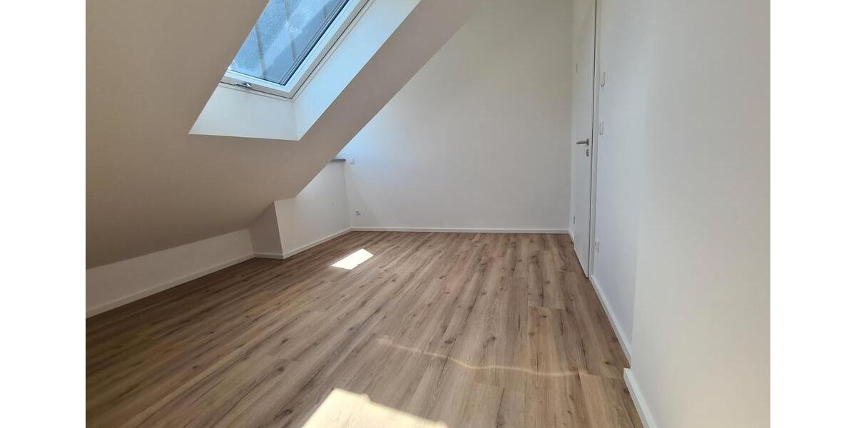 Dachgeschoßwohnung Mörfelden-Walldorf Walldorf - 2 Zimmer, 57 m&sup2;, 1.140&euro; | Angebot:26670537