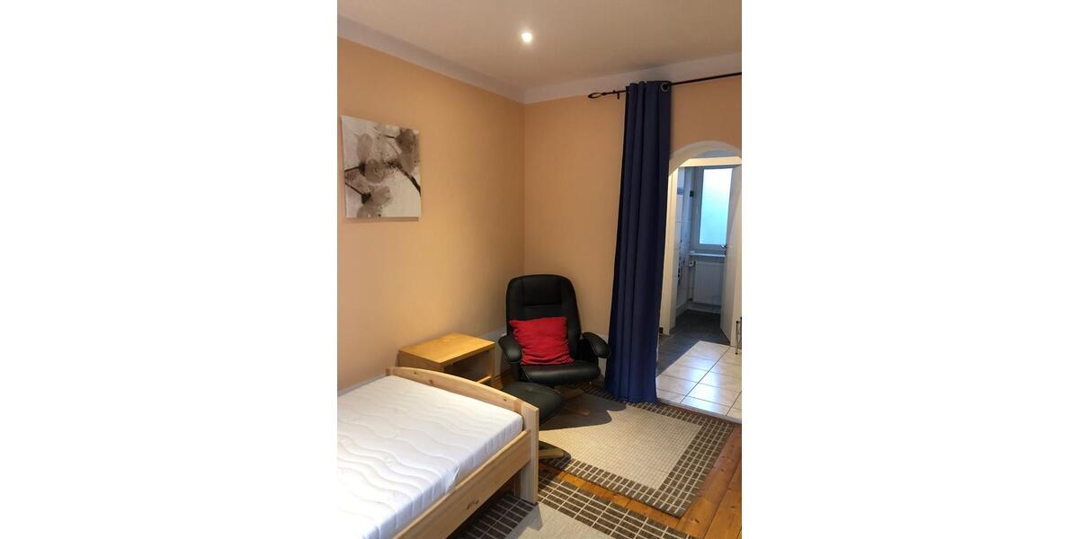 Möbiliertes Zummer an Wochenendheimfahrer in Hanau Großauheim 1 zimmer