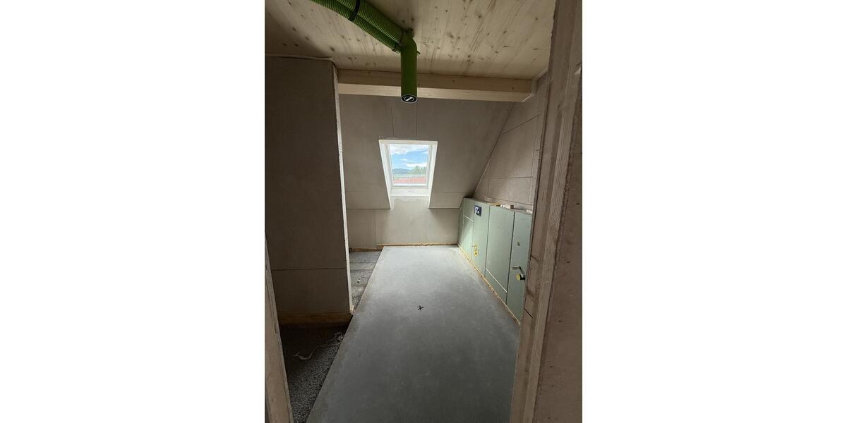 Maisonettenwohnung Friedrichsdorf - 5 Zimmer, 138 m&sup2;, 2.300&euro; | Angebot:24962054