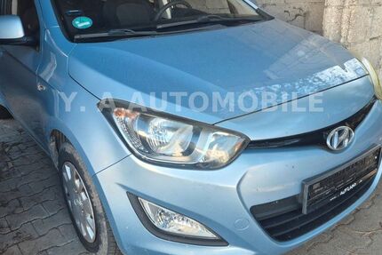 Hyundai i20 51.585 km 5.990 &euro; Frankfurt am Main 65931