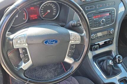 Ford Mondeo 257.000 km 2.500 &euro; Frankfurt am Main 60386