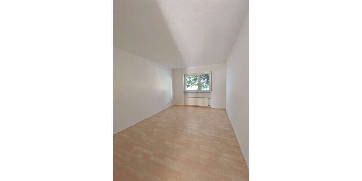 Etagenwohnung Frankfurt Ost - 3 Zimmer, 82 m&sup2;, 940&euro; | Angebot:27426461