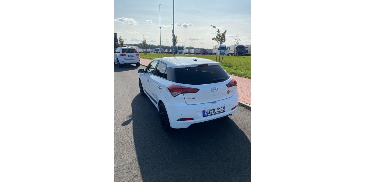 Hyundai i20 59.500 km 9.800 &euro; Hanau 63450