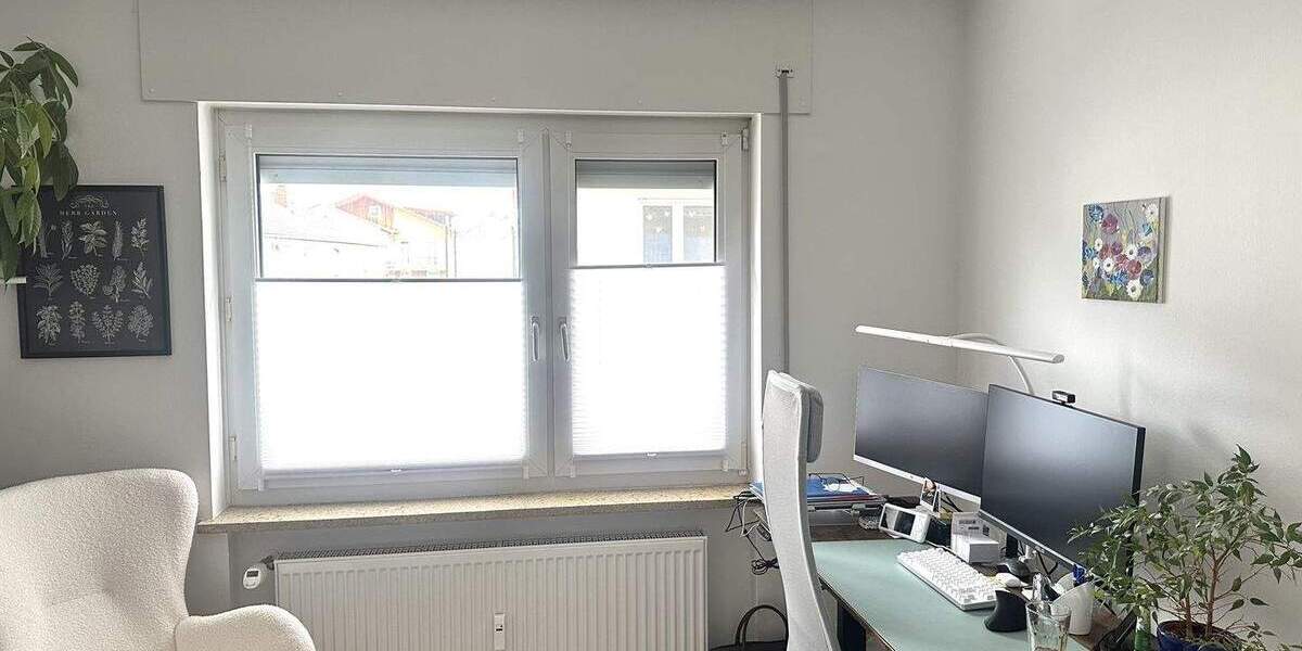 Etagenwohnung Hofheim am Taunus Hofheim - 3 Zimmer, 80 m&sup2;, 1.050&euro; | Angebot:25626435