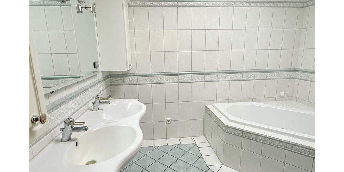 Bungalow Rödermark / Ober-Roden Ober-Roden - 4 Zimmer, 158 m&sup2;, 659.000&euro; | Angebot:25705189