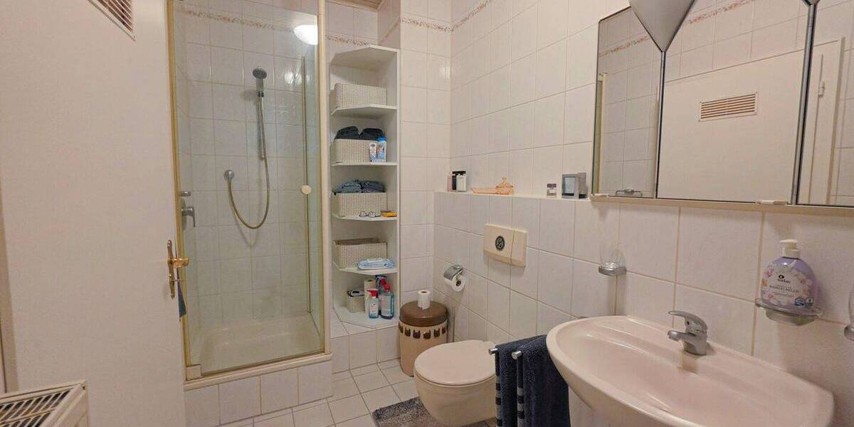 Mehrfamilienhaus, Wohnhaus Obertshausen - 9 Zimmer, 260 m&sup2;, 669.000&euro; | Angebot:26910519
